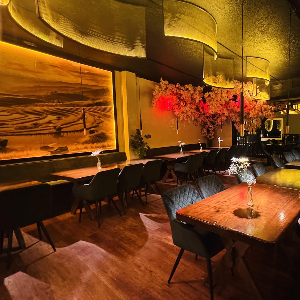 Restaurant "Viet Theodore Restaurant" in Burscheid