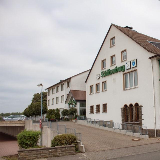 Restaurant "Hotel & Restaurant Schützenburg" in Burscheid