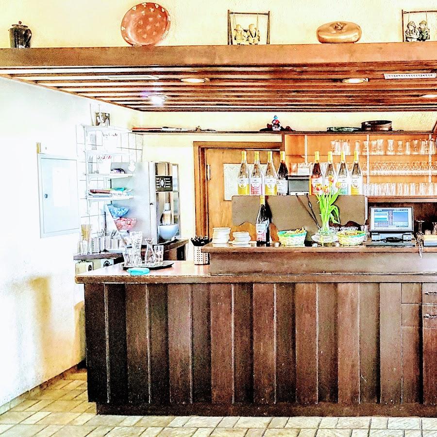 Restaurant "Belchenblick Strauße - Rainer Bürgelin" in Heitersheim