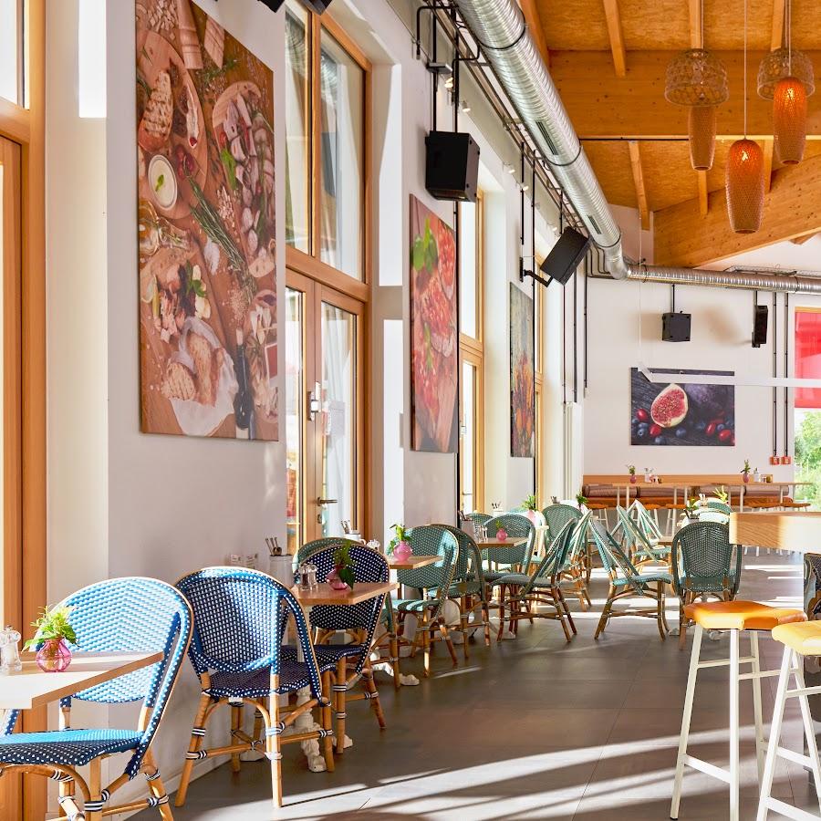Restaurant "Julia