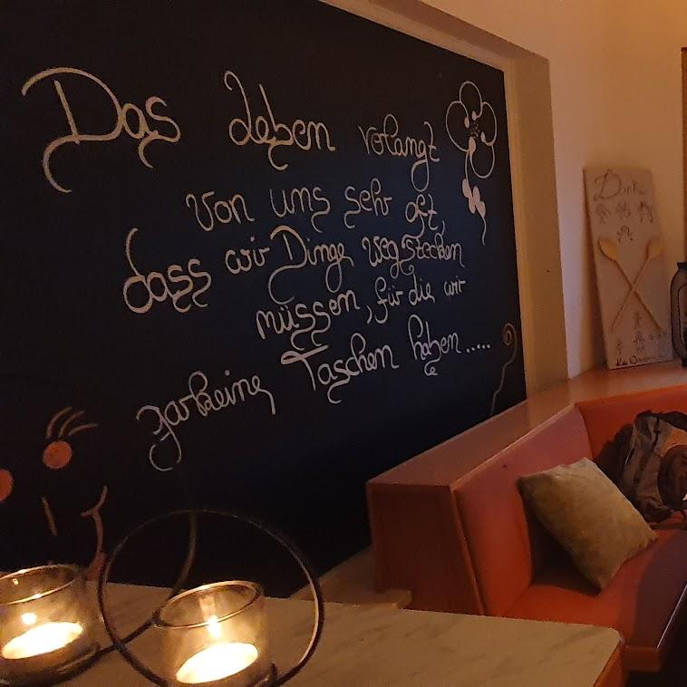 Restaurant "Hotel Zur Lahnbrücke" in Lahntal