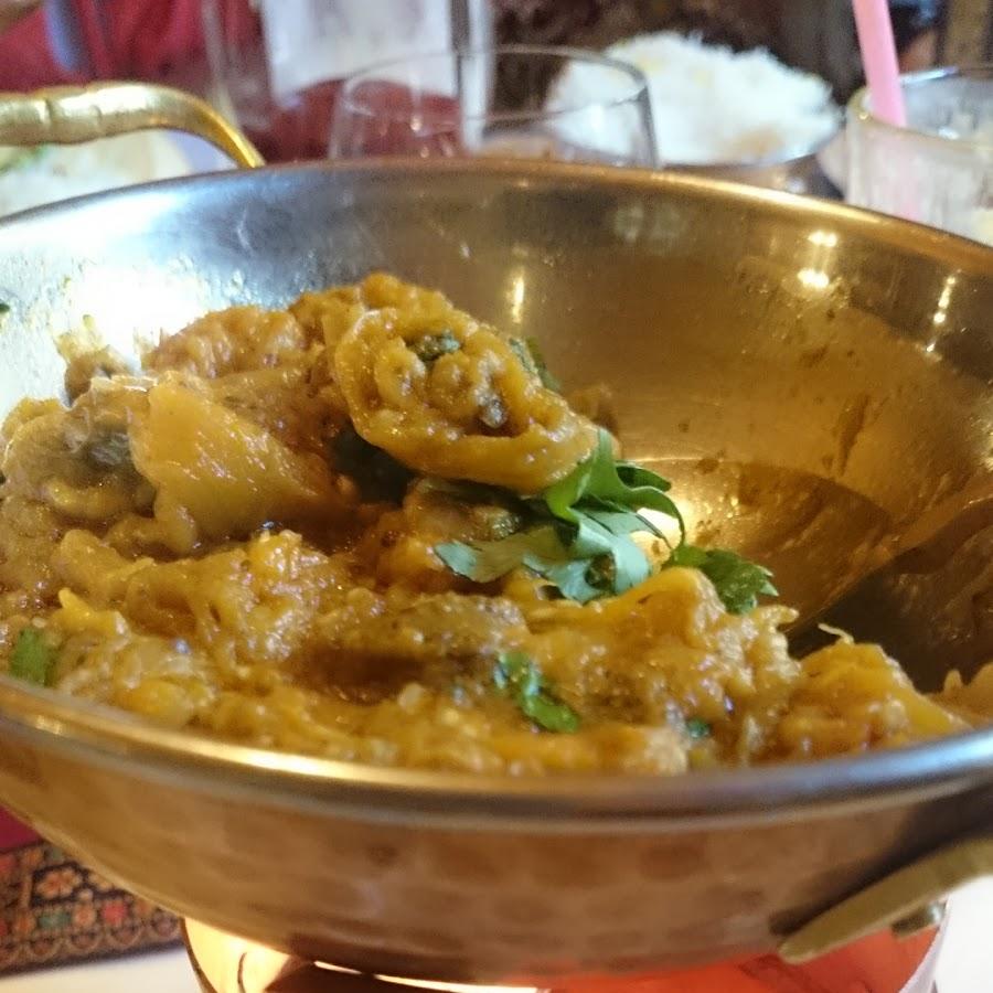 Restaurant "White Elefant" in  Main