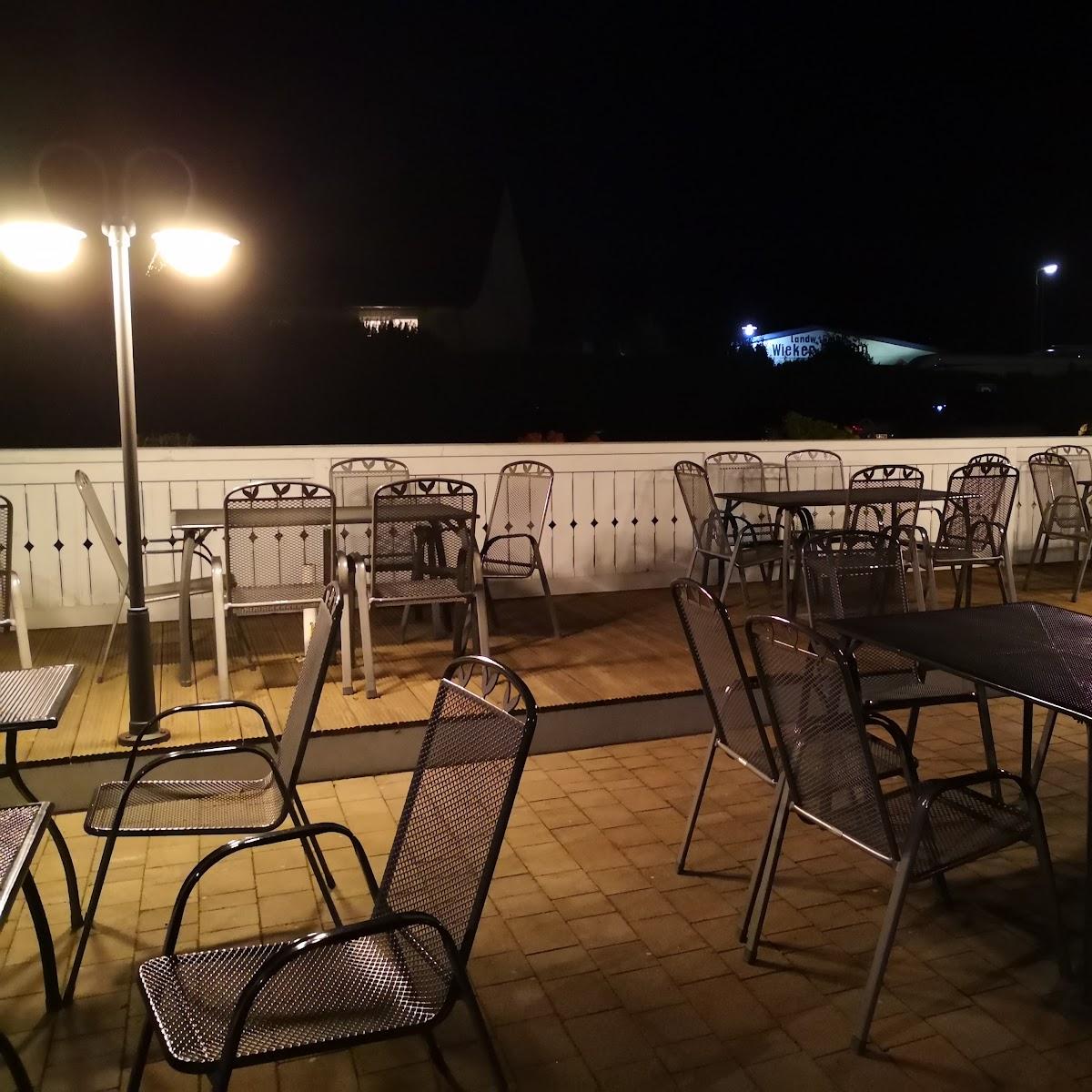 Restaurant "Schifferkrug Kuhle" in Dranske