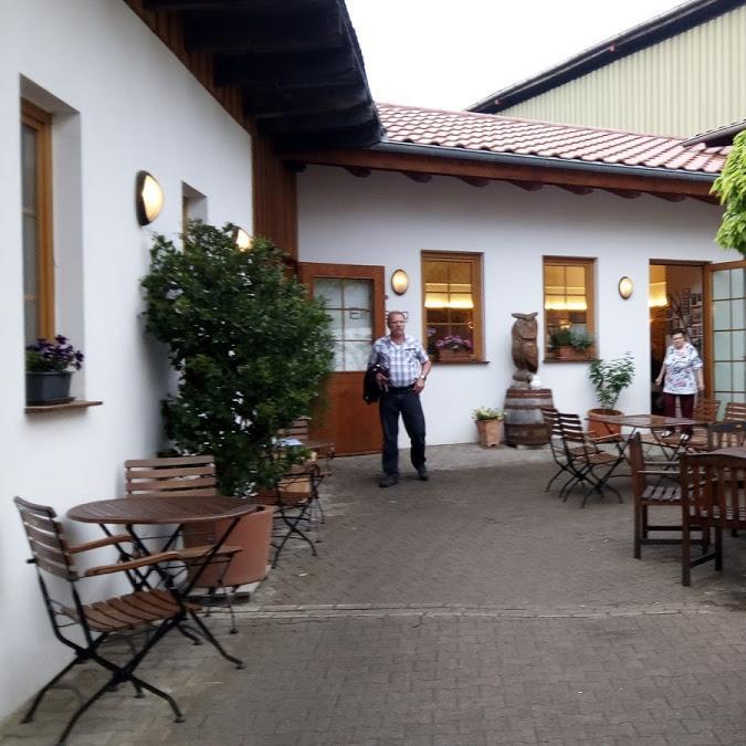 Restaurant "Uhu Gut Binder" in Steißlingen
