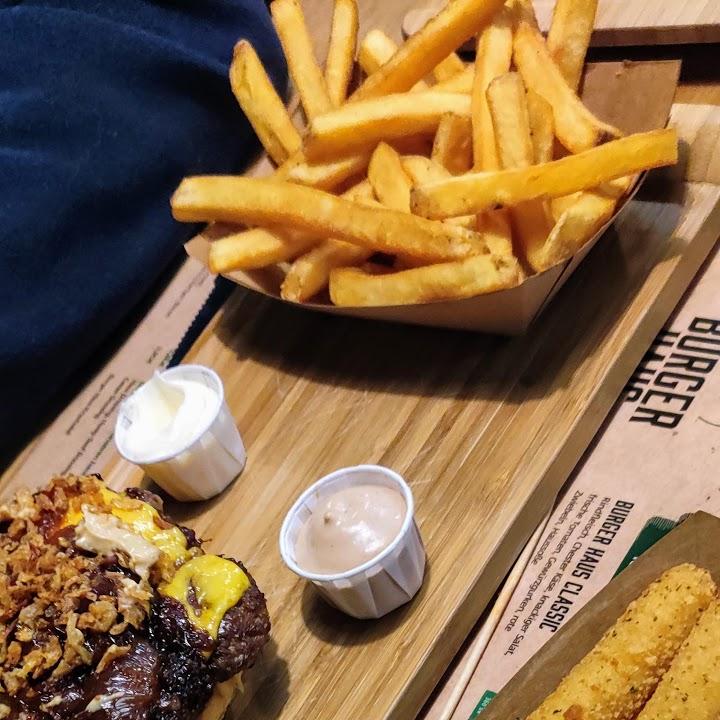 Restaurant "Burger Haus" in  Nauheim