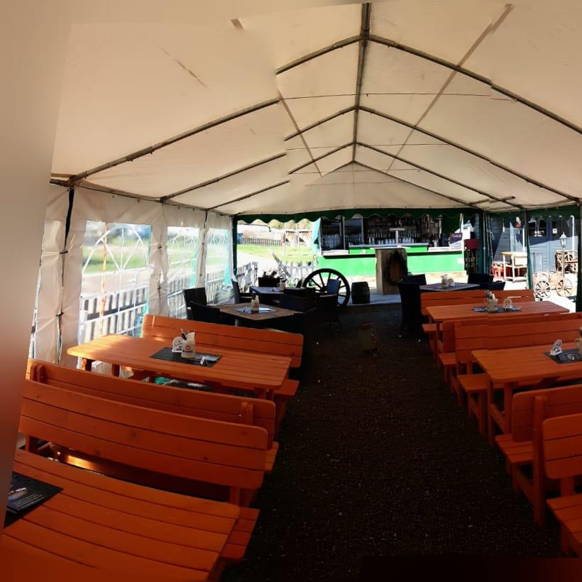 Restaurant "Biergarten zum Schönen Camper" in Nauheim
