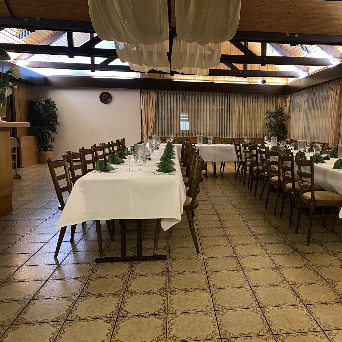 Restaurant "Gaststätte zum Eigenheim" in Trebur