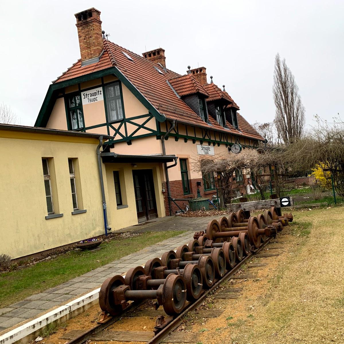 Restaurant "Cafe Mohnamour" in  Straupitz