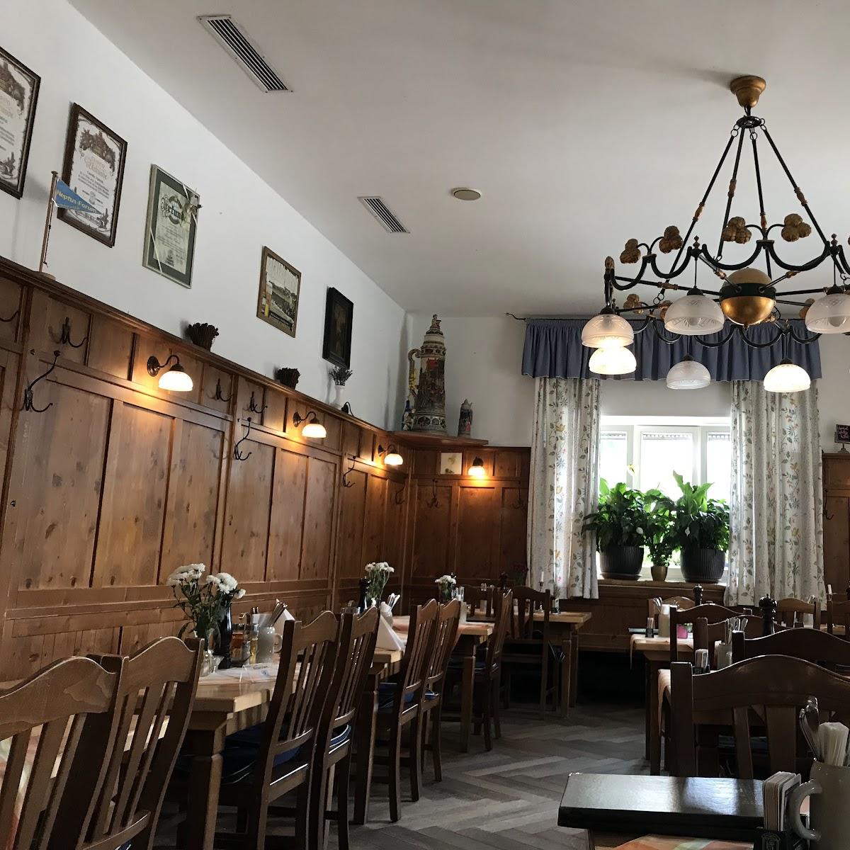 Restaurant "Zum Brünnstein" in München