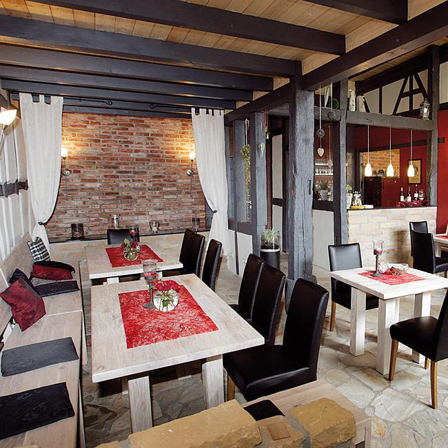 Restaurant "Zur Hofschänke - Weinstube und Ferienwohnungen" in Winden in der Pfalz