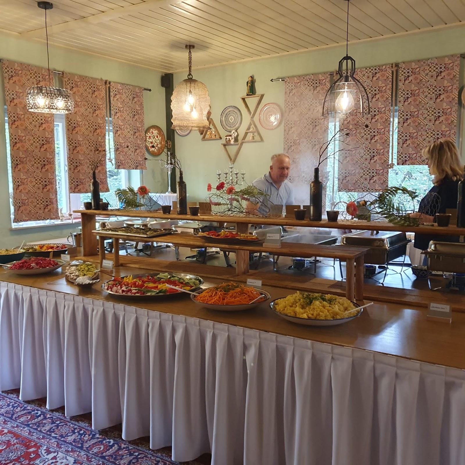 Restaurant "Qazan e.V" in Salach