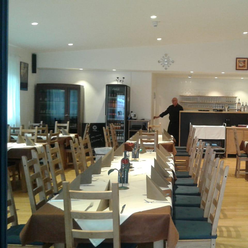 Restaurant "La Rondine" in Weinstadt