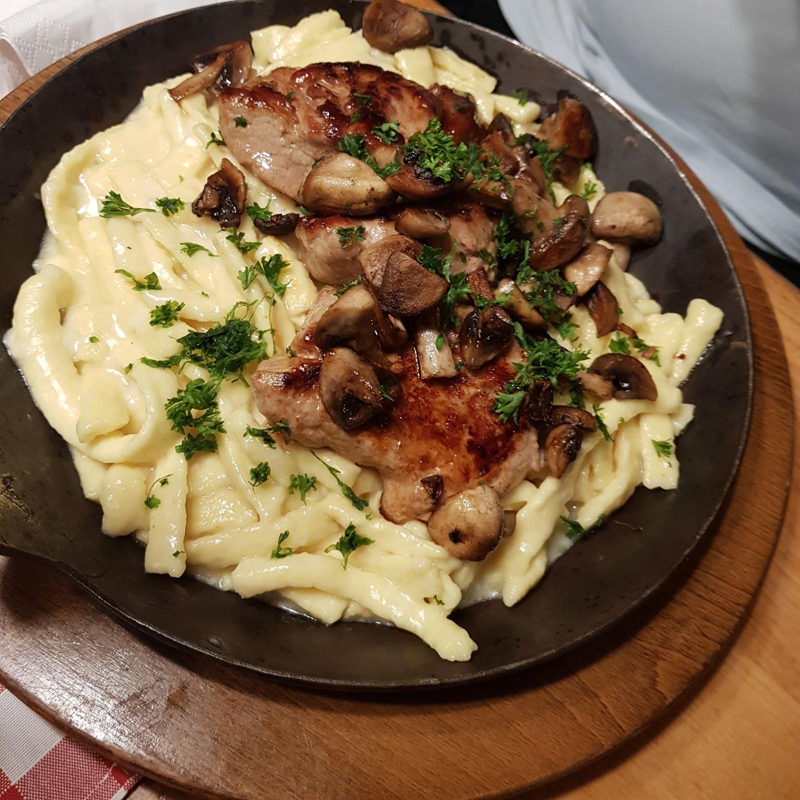 Restaurant "Landgasthof zum Löwen" in  Weinstadt