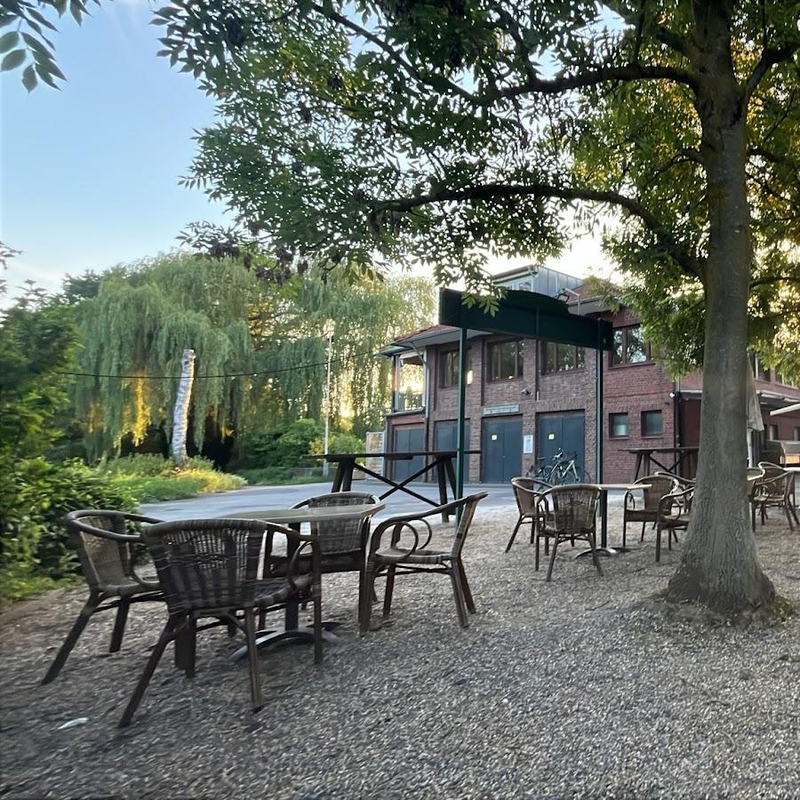 Restaurant "Altes Bootshaus" in Neuss
