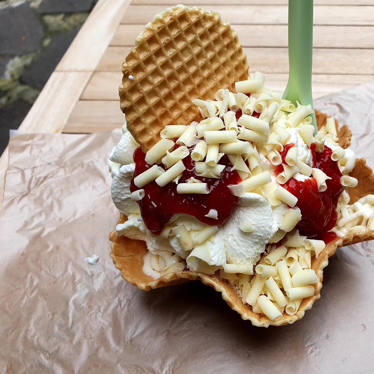 Restaurant "Nat & Tim Gefrorene Freude" in  Hilden