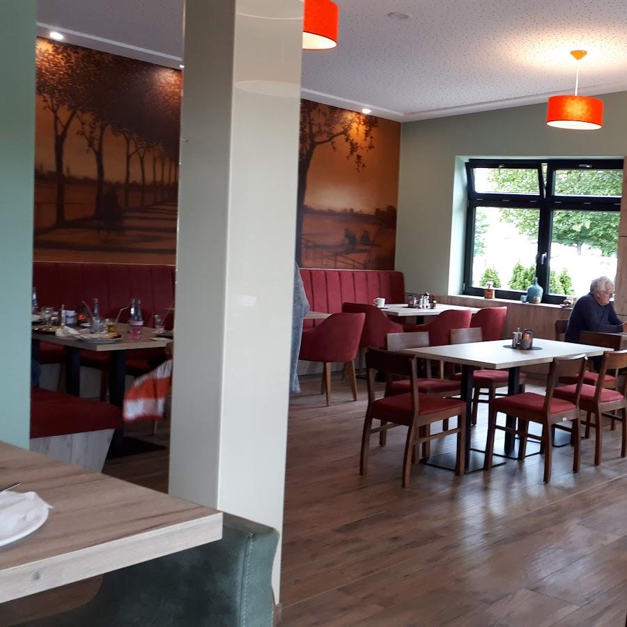 Restaurant "Bierhäusel-" in Kircheib