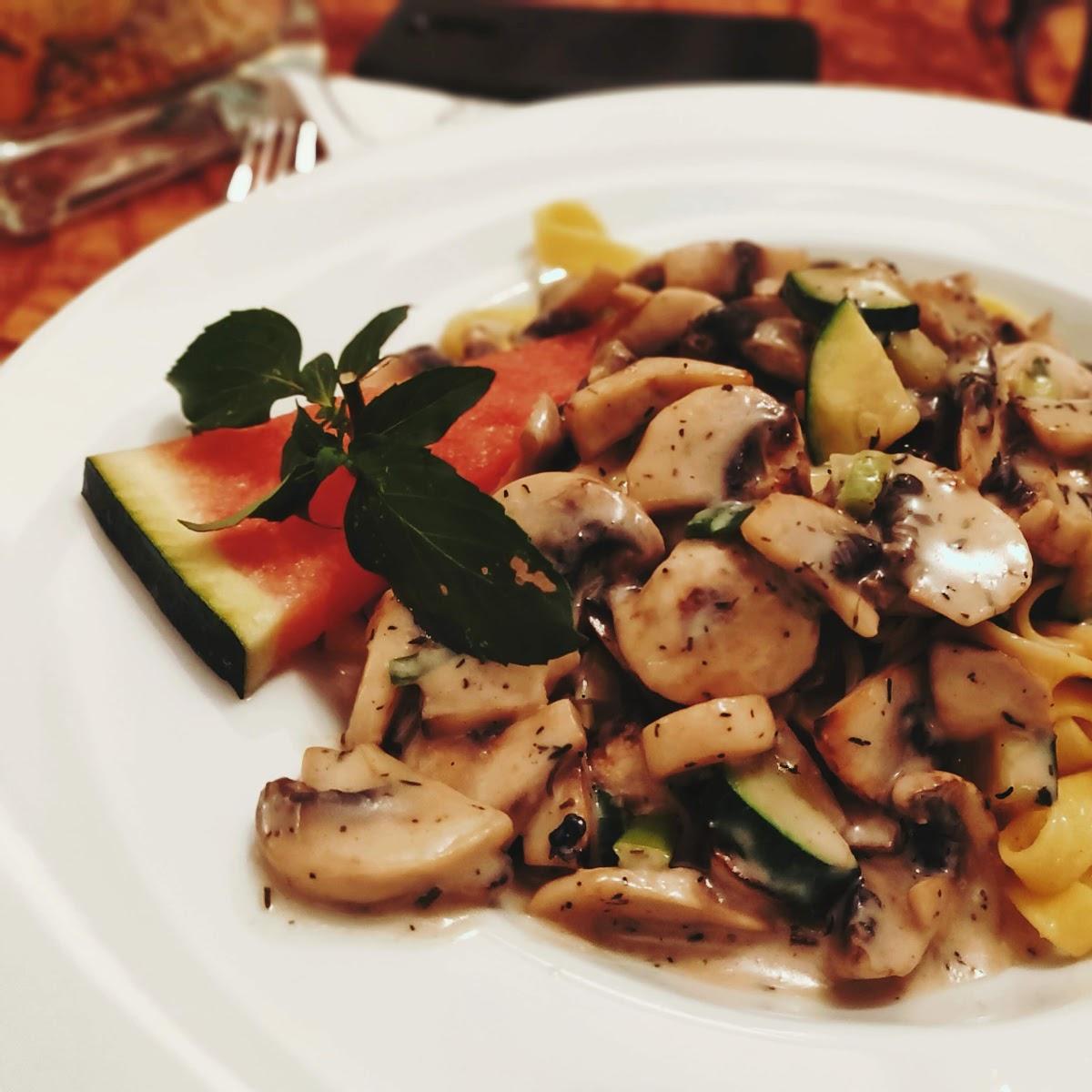 Restaurant "Alter Kastanienhof" in  Rietburg