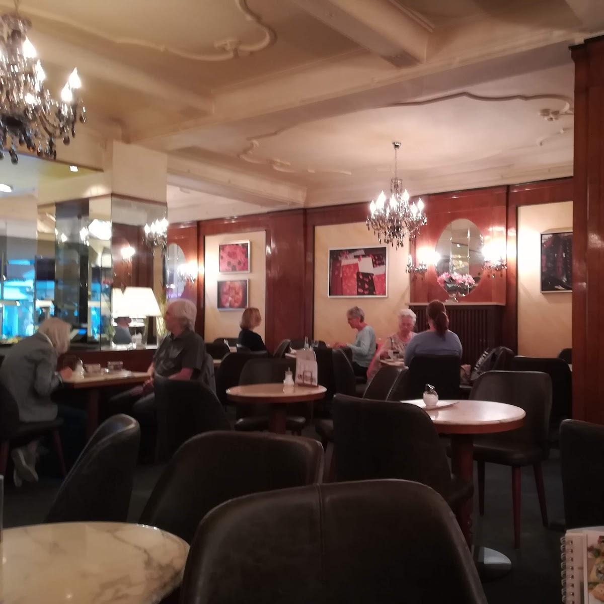 Restaurant "Café Conditorei Hecker Inh. Philip Hecker" in Gummersbach