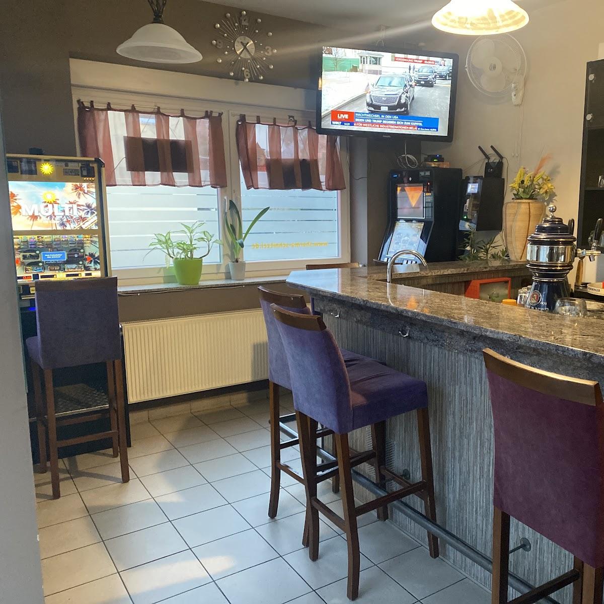 Restaurant "Sharma’s Gaststätte+Pizza Schnitzel Express ( INDISCHE SPEZIALITÄTEN )" in Weißenhorn