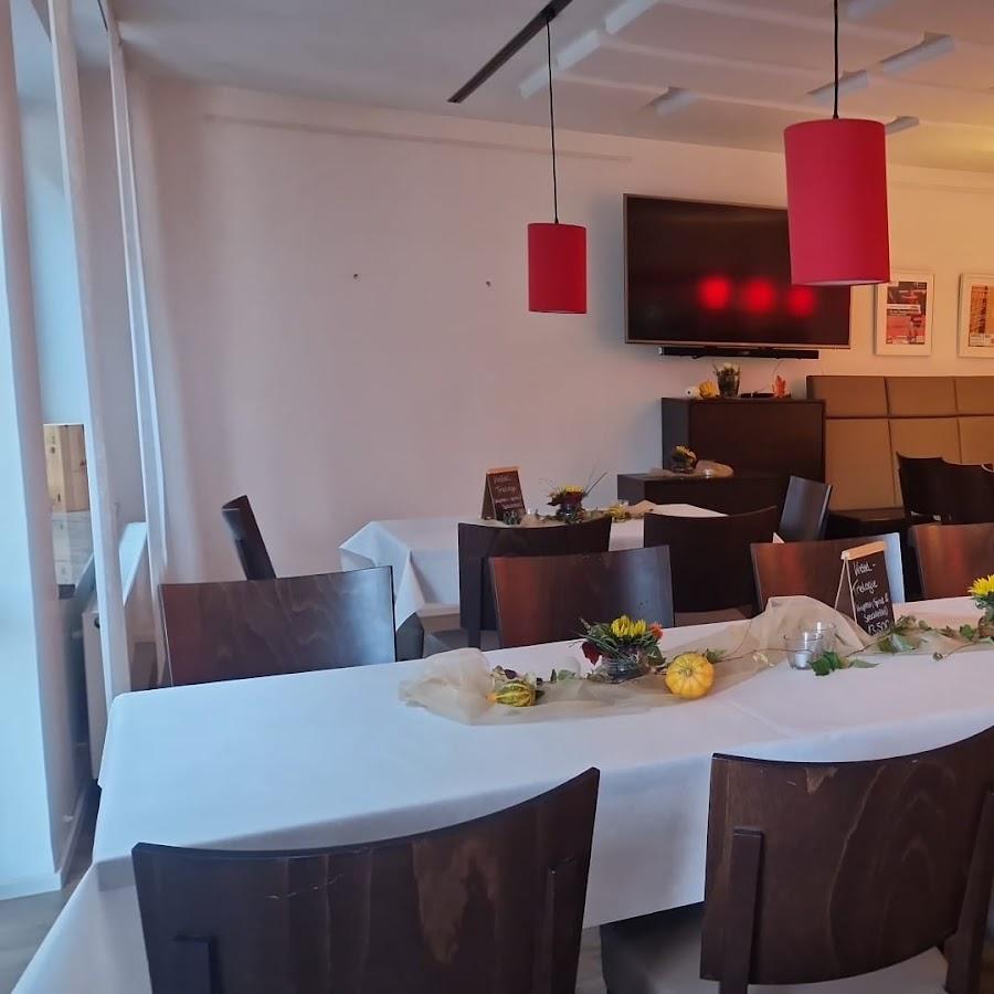 Restaurant "Breakpoint - cafe.bistro.more" in Weißenhorn