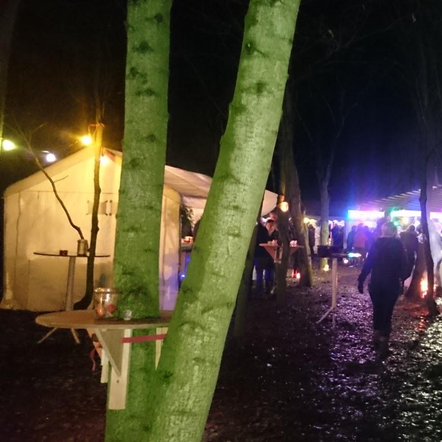 Restaurant "Weihnachtswald Kleinenheerse" in  Raddestorf