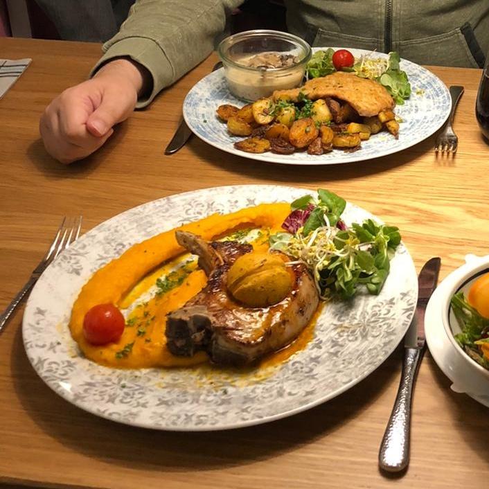 Restaurant "Scholjegerdes Hof" in  Zwischenahn