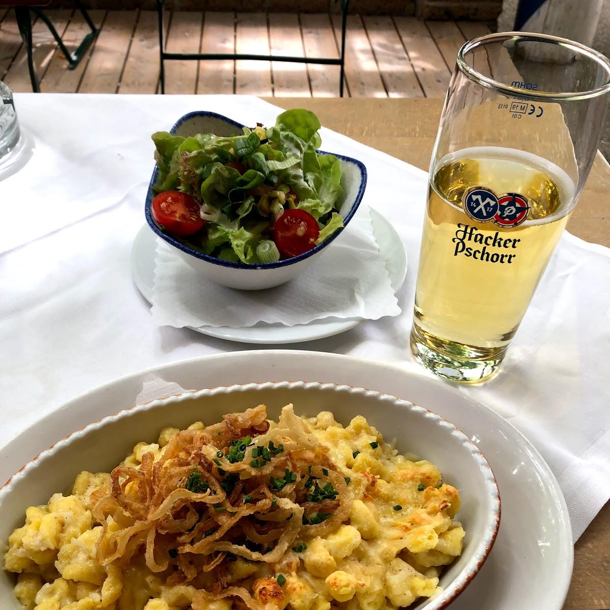 Restaurant "Alter Wirt" in  Berg