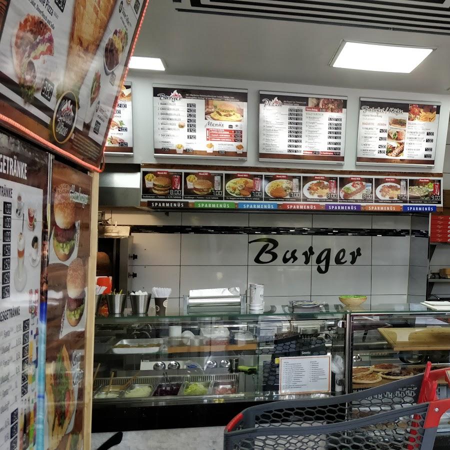 Restaurant "Burger Karow Pizza" in  Berlin