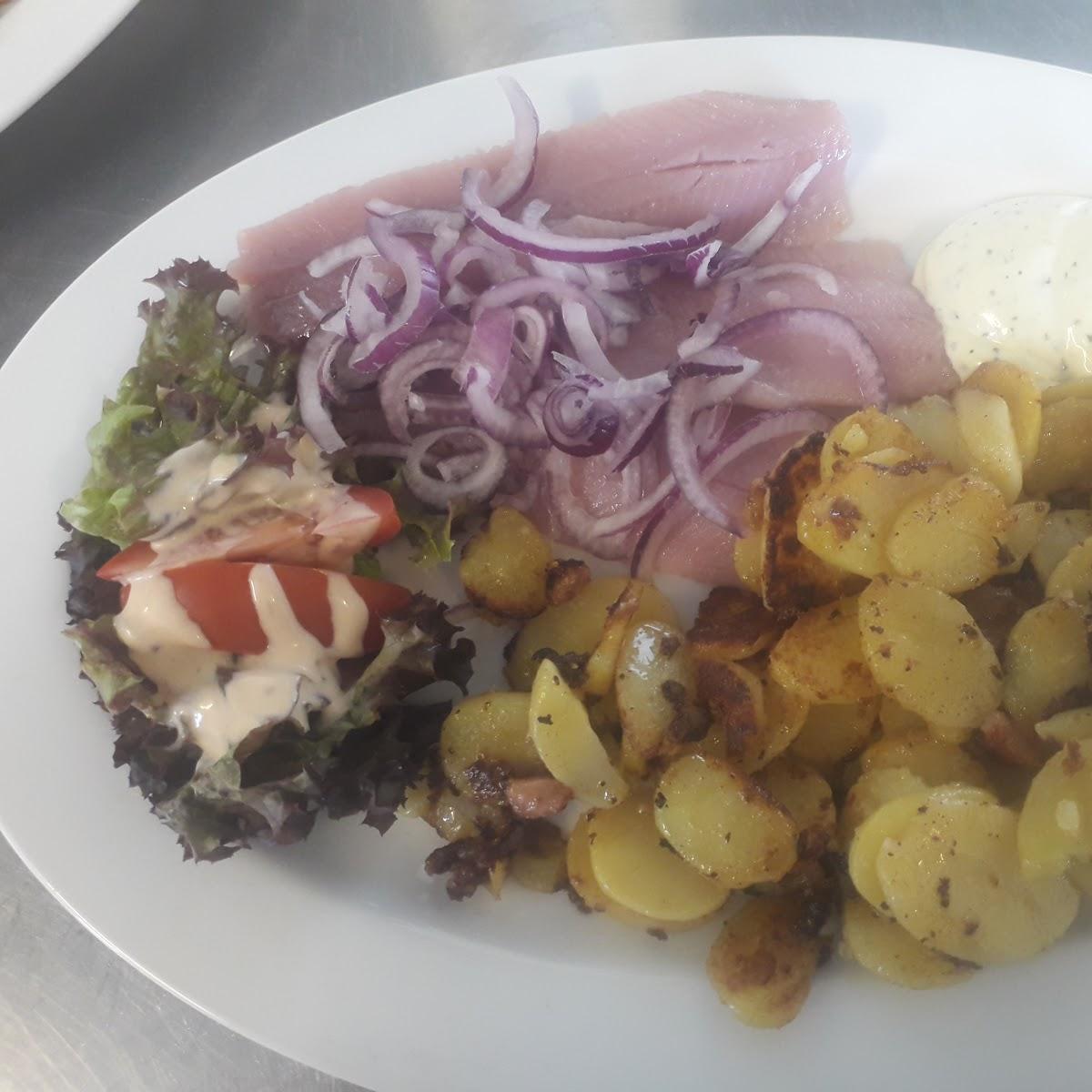 Restaurant "Fischerhafen am Leuchtturm Plau am" in  See