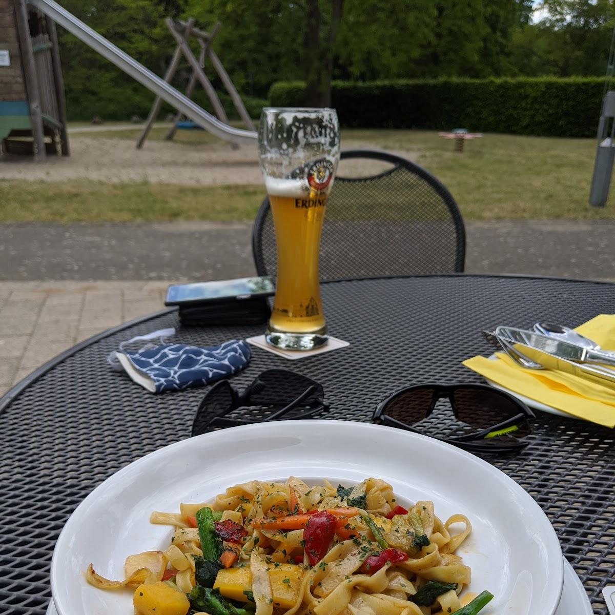 Restaurant "Zum Tulpenbaum" in  Schwerin