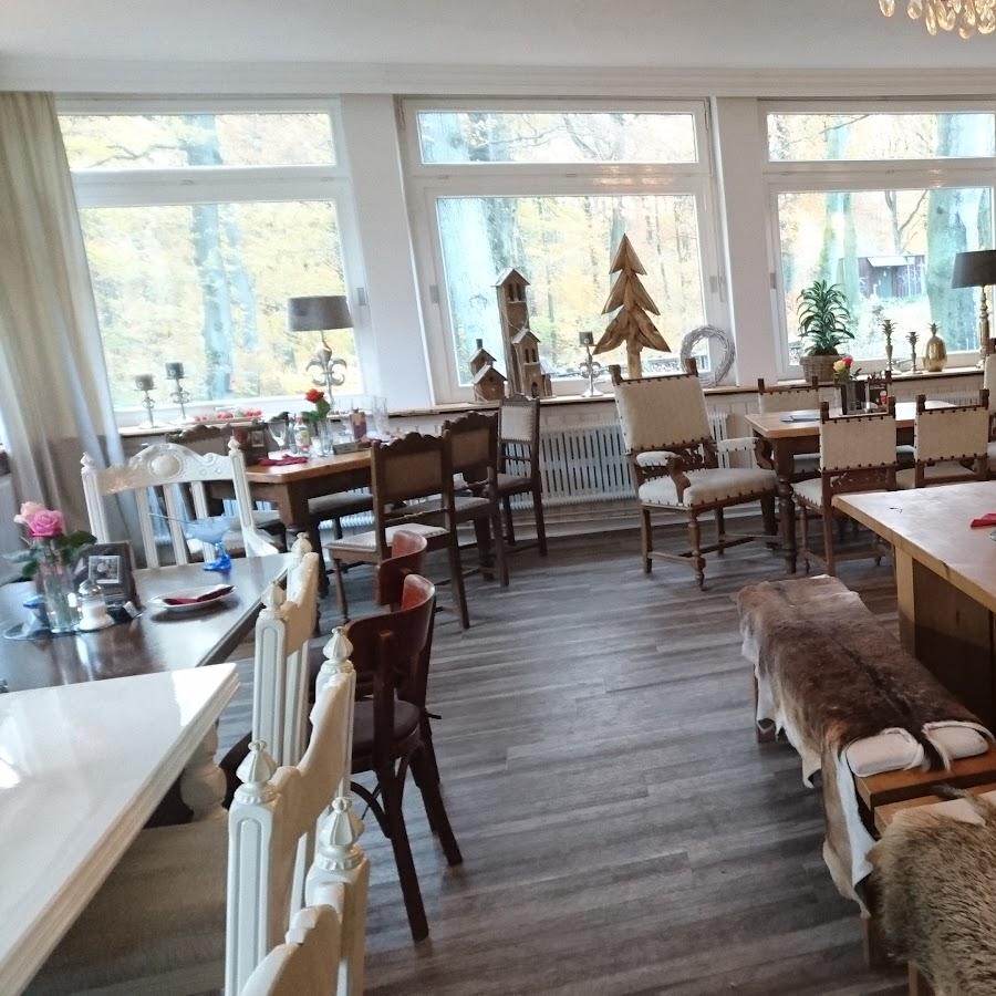 Restaurant "Waldgaststätte  er Aussichtsturm " in Hildesheim