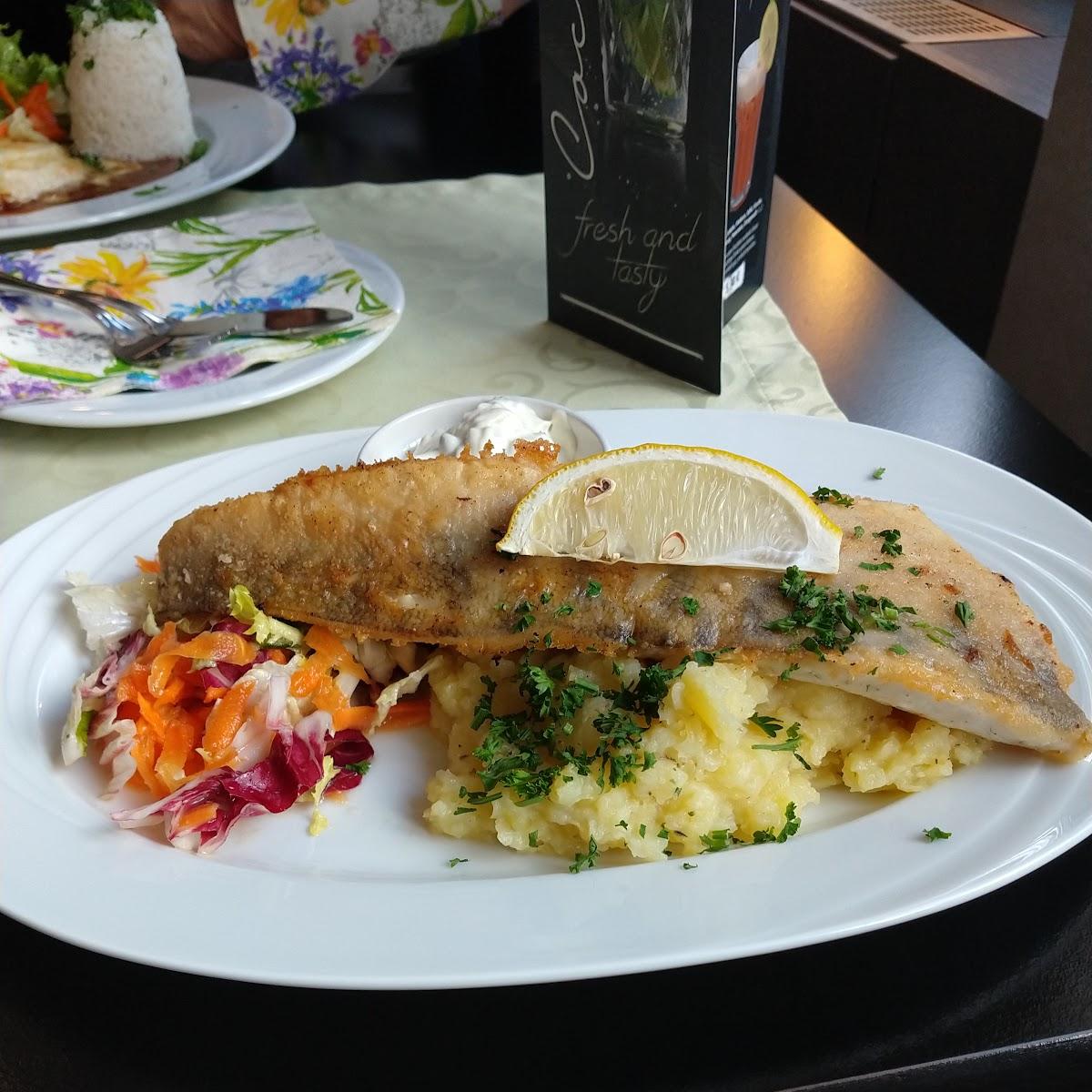 Restaurant "Badecafé" in  Elster