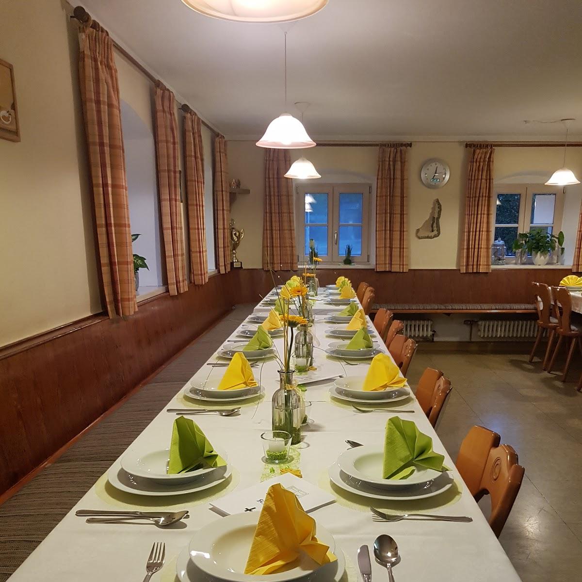 Restaurant "Gaststätte Fischer Inh. Waltraud Huter" in  Höttingen