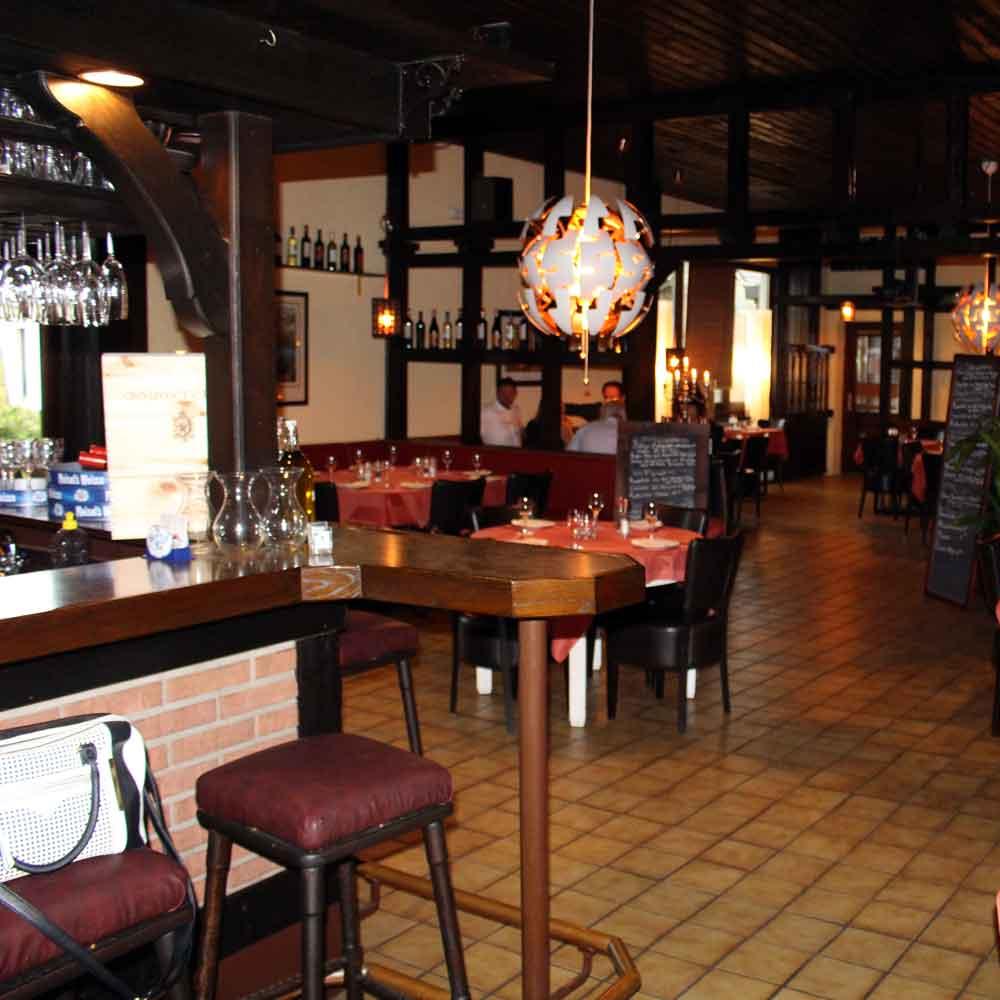 Restaurant "Osteria Rustica" in Rosengarten