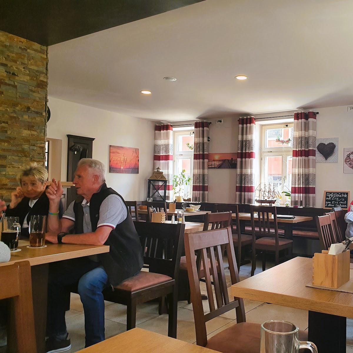 Restaurant "Zum Schiffla Gasthaus" in Weißenburg in Bayern