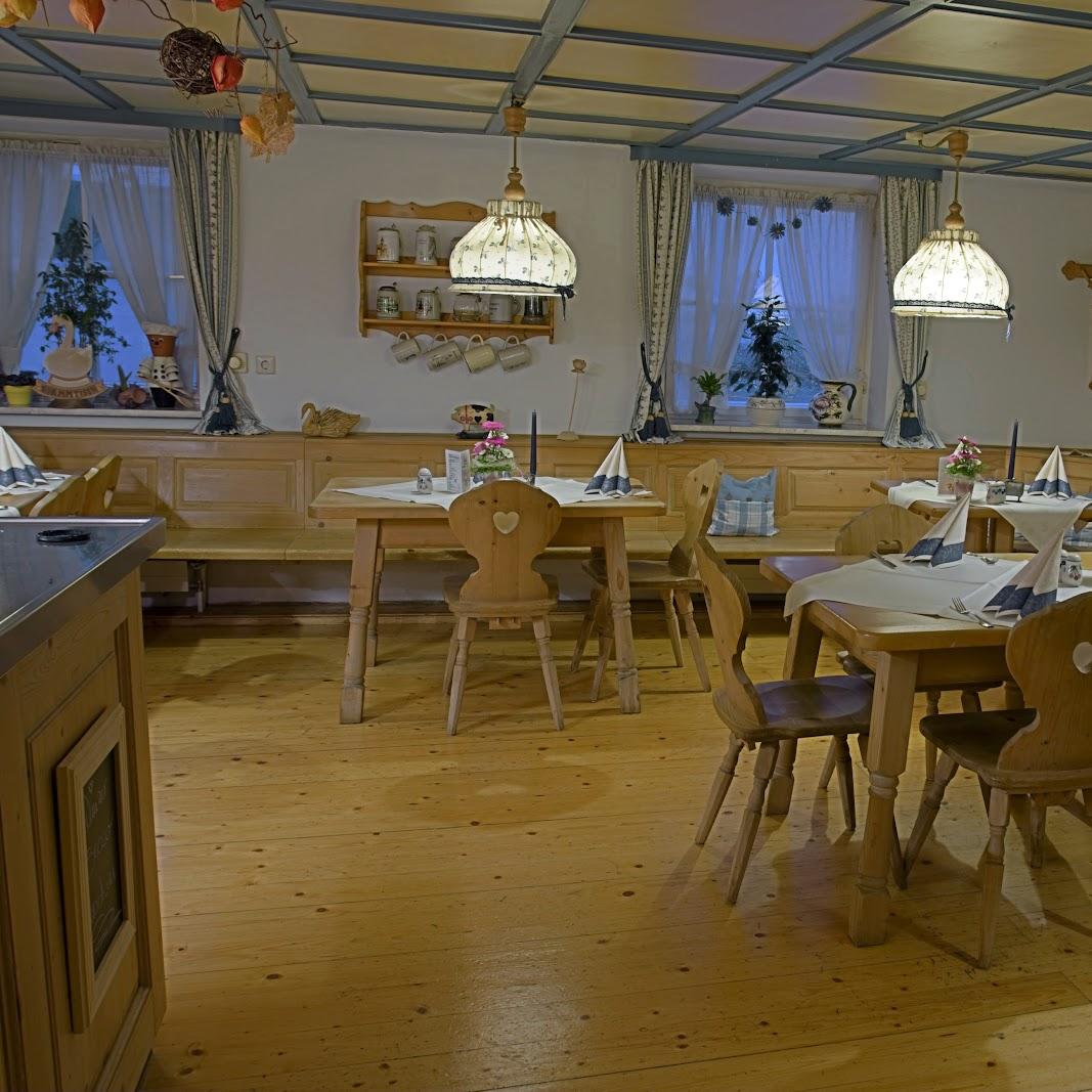 Restaurant "Hotel Landgasthof Zum Goldenen Schwanen" in Mauerstetten