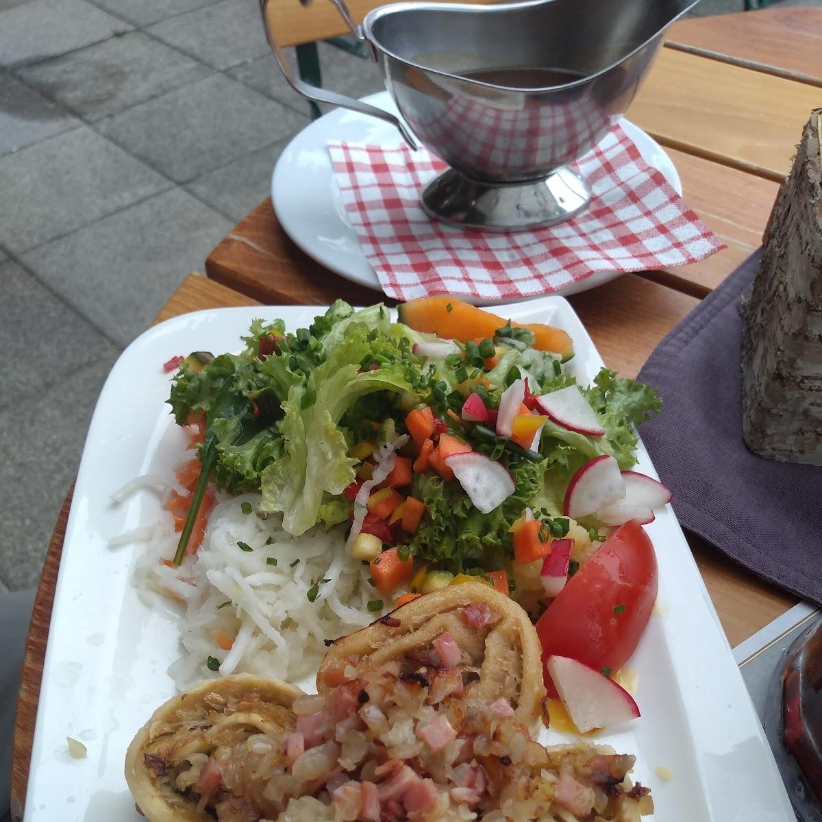 Restaurant "Landgasthof Sonne" in  Waltenhofen