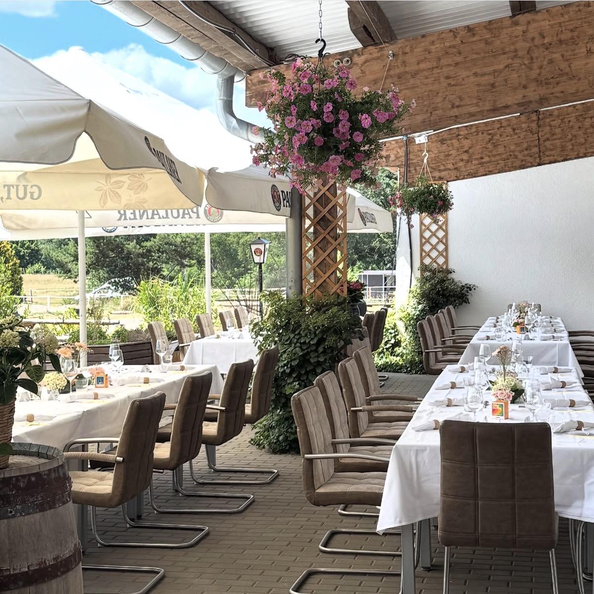 Restaurant "Almrausch - Restaurant & Catering in" in Hohen Neuendorf