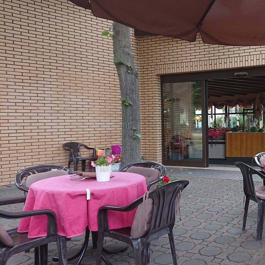 Restaurant "Café Goldstein Bäckerei, Konditorei Burchert" in  Bitterfeld-Wolfen