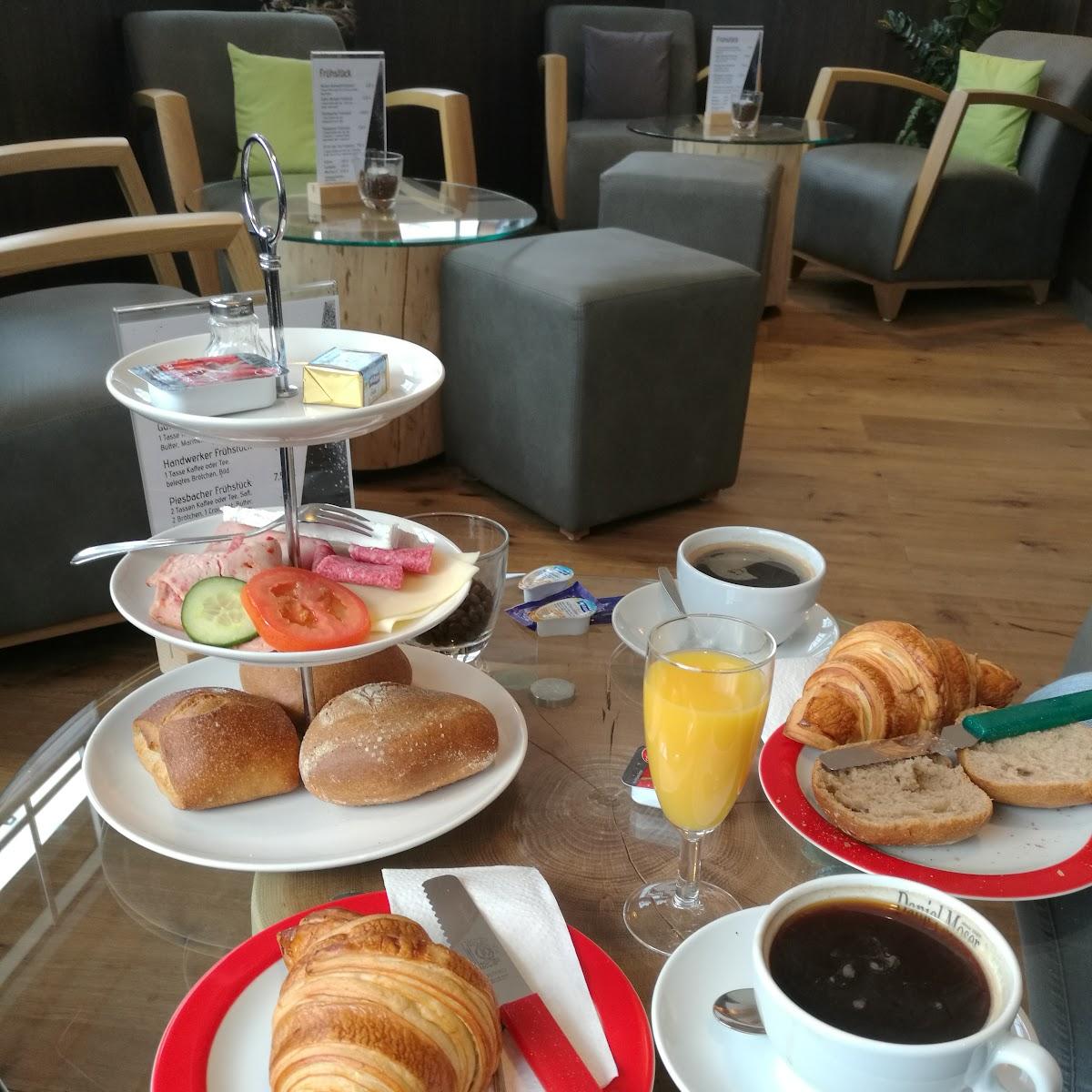 Restaurant "Bäckerei Adelmann Piesbach" in Nalbach