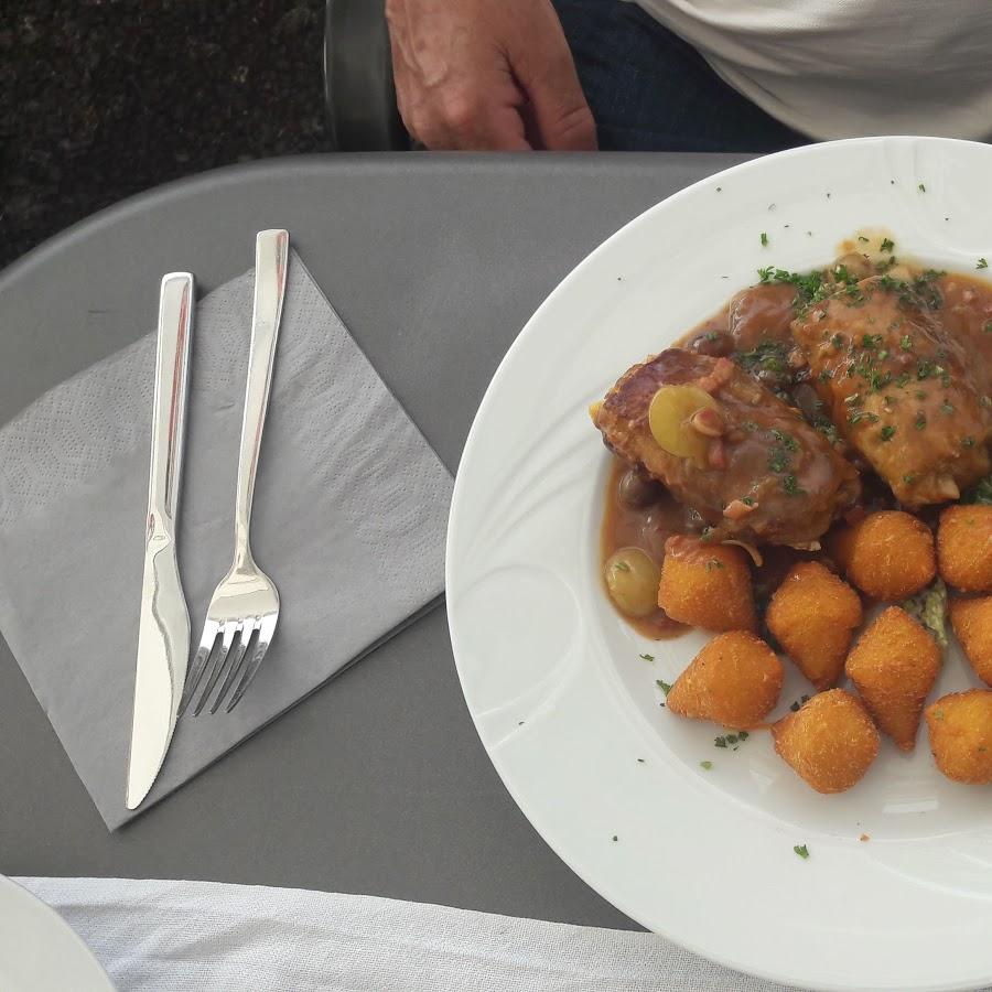 Restaurant "Gaststätte Burgblick" in  Dienethal
