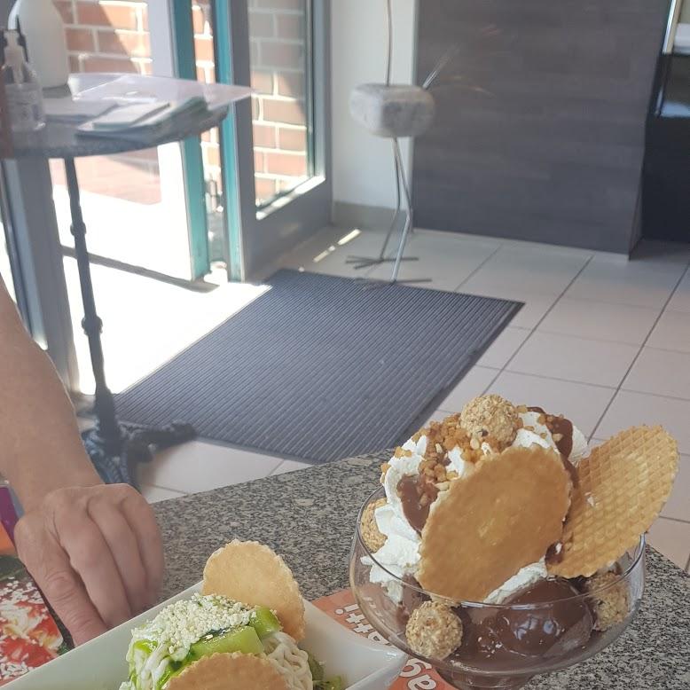 Restaurant "Eistreff  Eiben Eis" in  Wiefelstede