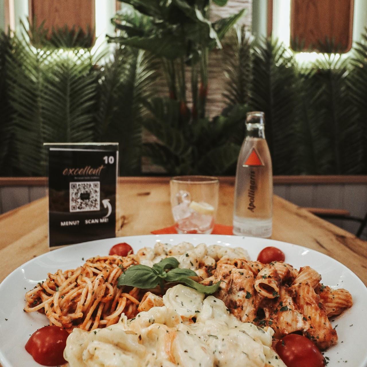 Restaurant "excellent Restaurant - Hausgemachte Burger, Pasta und mehr!" in  Marburg