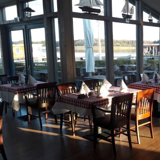 Restaurant "Ristorante Al Porto" in Fürstenberg-Havel