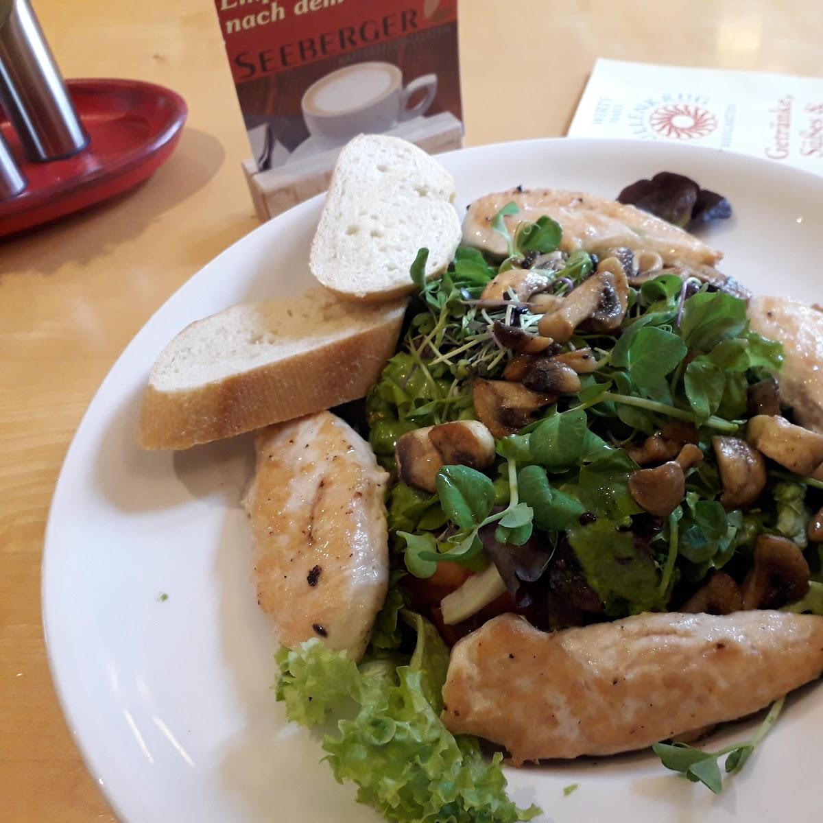 Restaurant "Wirtshaus Strullenkrug" in  Höxter