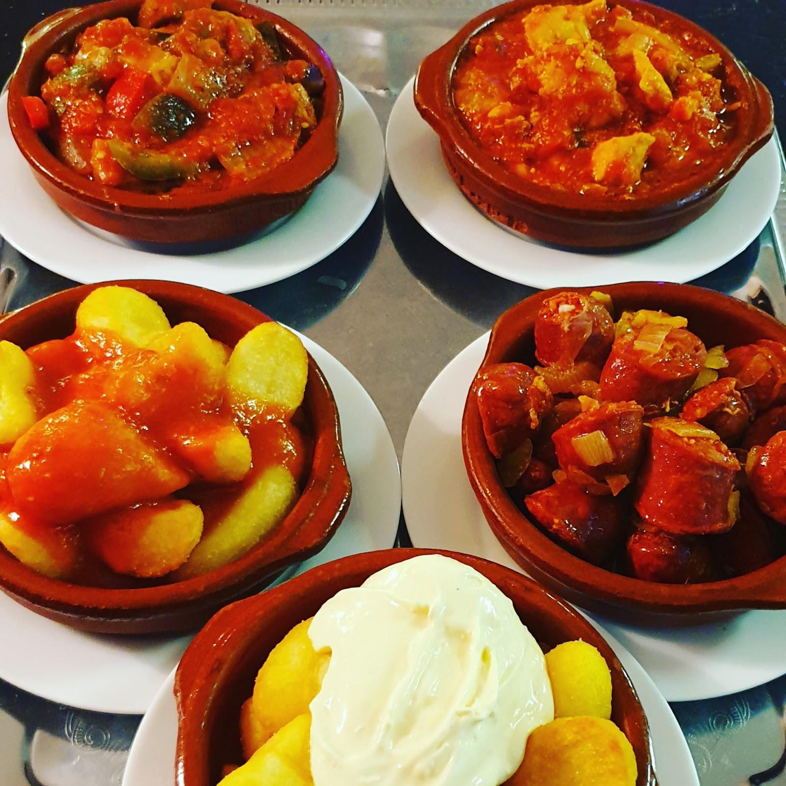 Restaurant "La Bodega Tapas-Bar" in  Gundelfingen