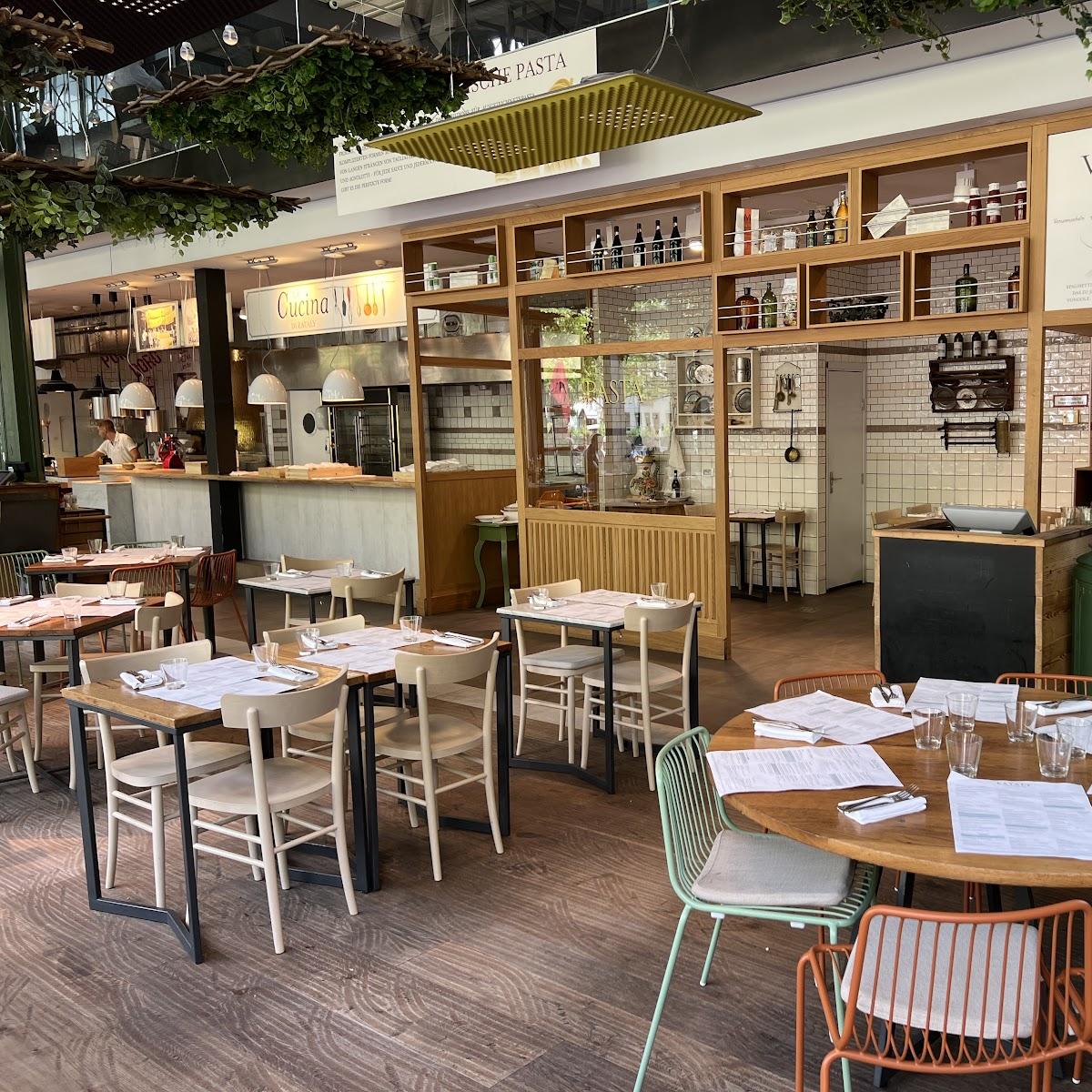 Restaurant "Eataly  Schrannenhalle" in München