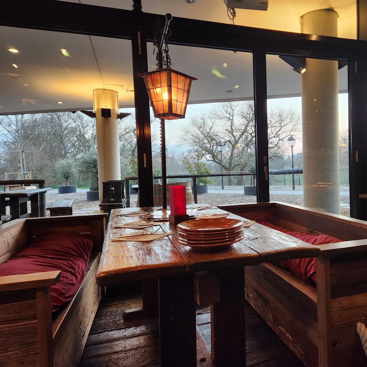 Restaurant "Carlos" in Lünen