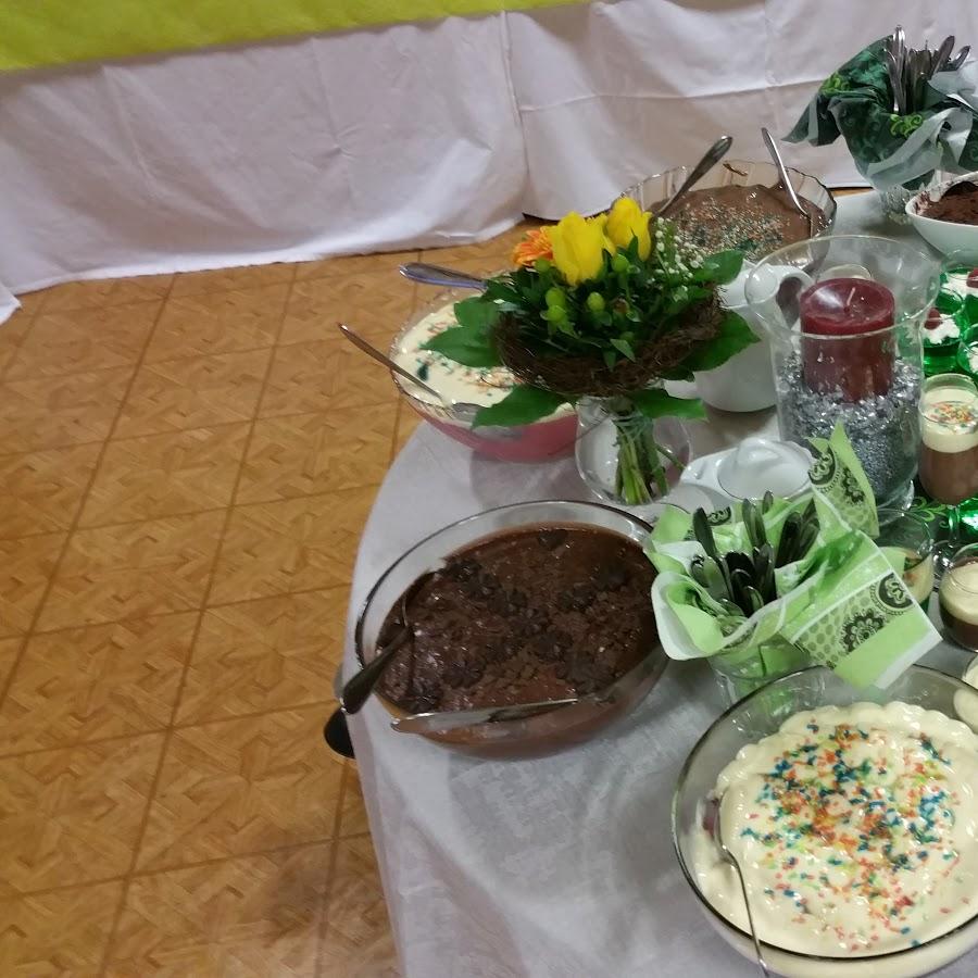 Restaurant "Gaststätte Zur Lindenwirtin Inh. Ingeborg Bellack" in  Tröchtelborn