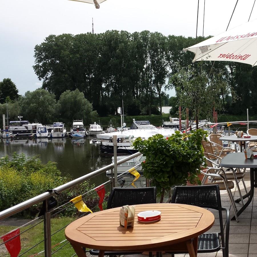 Restaurant "Zum Yachthafen , Cafe Restaurant" in Wesel